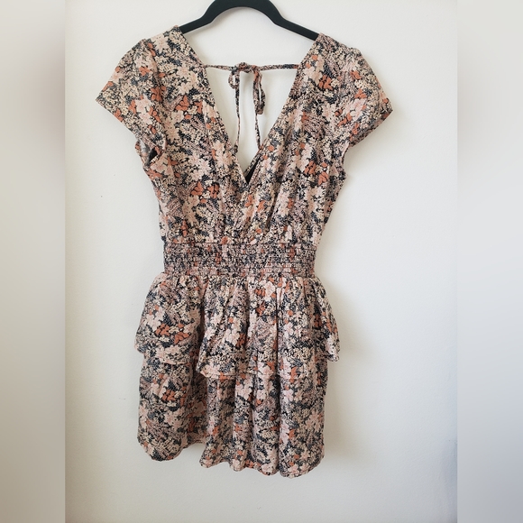 American Eagle Garden Party Wrap Dress - Picture 3 of 5